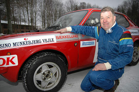 I sin 35 år gamle Fiat 128 er Lars Bækkelund en af de ni deltagere i FirstStop Historic Rally Cup, hvor langfredagens Designa Køkken Rally GP er årets første afdeling.